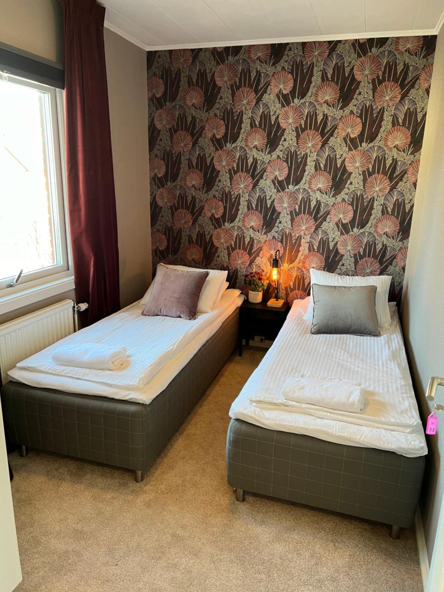 Homestay By The Bay In A Shared *